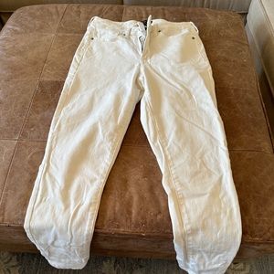 Banana Republic Size 29 (8) White Jeans
